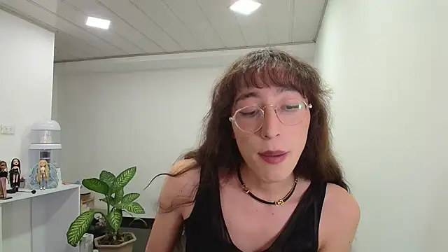 Snapshot of NicoleCortez chatting on 1, 2, 2025 NicoleCortez online show from 1, 2, 2025