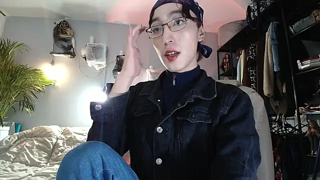 Snapshot of NicoleCortez chatting on 20, 11, 2025 NicoleCortez online show from 20, 11, 2025