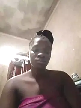 shape30 online show from 15, 12, 2025