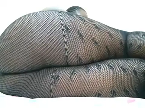 Snapshot of Naughty_Laurah chatting on 18, 12, 2024 Naughty Laurah online show from 18, 12, 2024