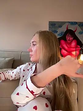 MariaTull online show from 19, 6, 2026