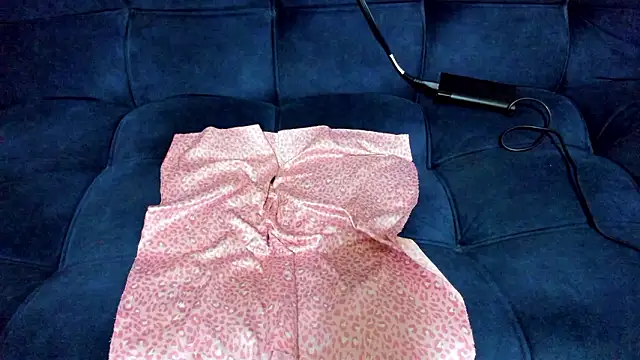 tiffanystonne online show from 18, 3, 2026