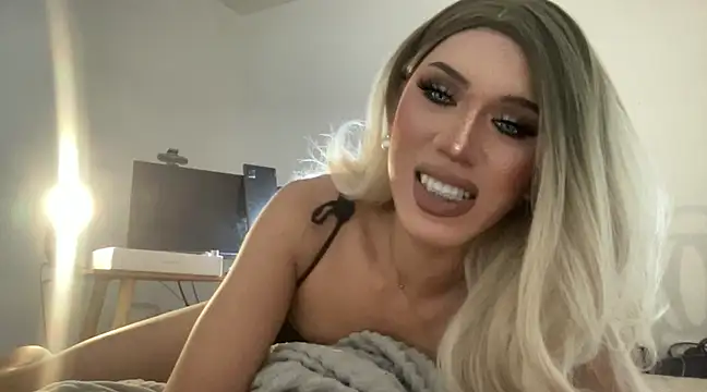 Ts glamxxxx online show from 20, 2, 2025