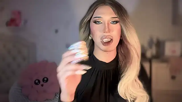 Ts glamxxxx online show from 19, 9, 2025