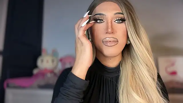 Ts glamxxxx online show from 16, 1, 2026