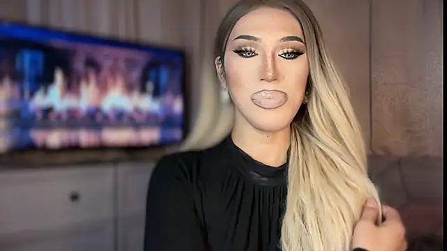 Ts glamxxxx online show from 8, 4, 2026