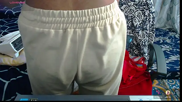 Snapshot of sexyrihana1 chatting on 26, 12, 2024 sexyrihana1 online show from 26, 12, 2024