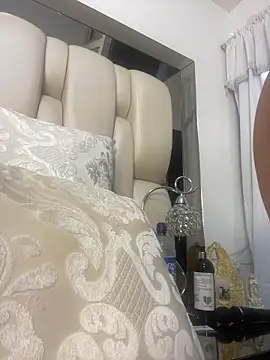 ALISSON FOXXX1 online show from 5, 3, 2025