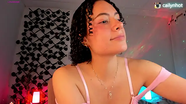 Snapshot of cailynhot chatting on 8, 2, 2026 cailynhot online show from 8, 2, 2026