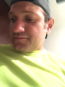 JonJ0 online show from 4, 10, 2025