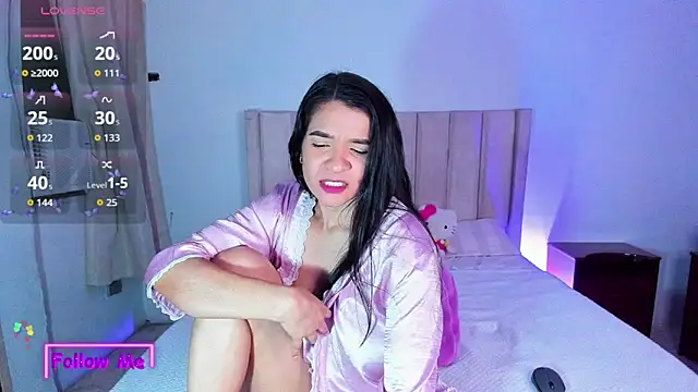 Snapshot of sheirysex_ chatting on 1, 12, 2025 sheirysex online show from 1, 12, 2025