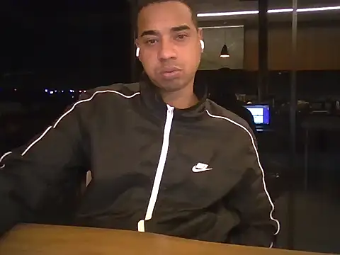 Juninho10c online show from 22, 11, 2025