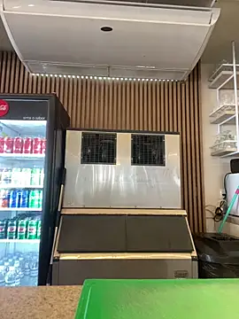 Juninho10c online show from 18, 12, 2025