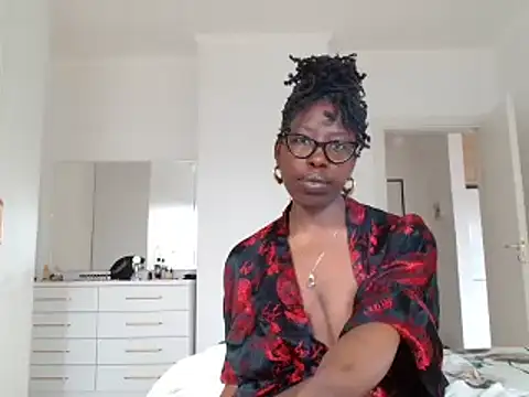 MadamIndigo online show from 3, 3, 2026