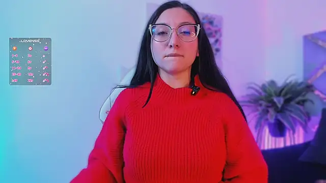 Snapshot of lucy_neil chatting on 16, 12, 2025 lucy neil online show from 16, 12, 2025