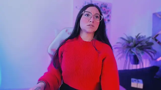 Snapshot of lucy_neil chatting on 11, 1, 2026 lucy neil online show from 11, 1, 2026