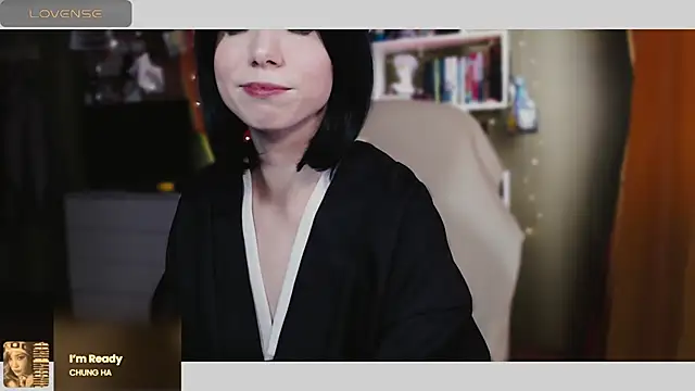 Snapshot of freya_sunny chatting on 17, 2, 2025 freya sunny online show from 17, 2, 2025