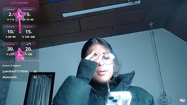 vaness weet online show from 12, 3, 2025