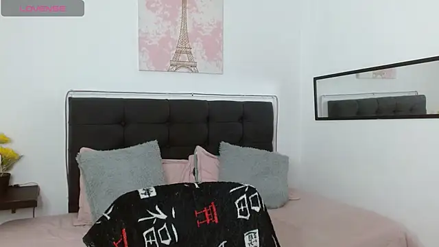 vaness weet online show from 4, 4, 2026