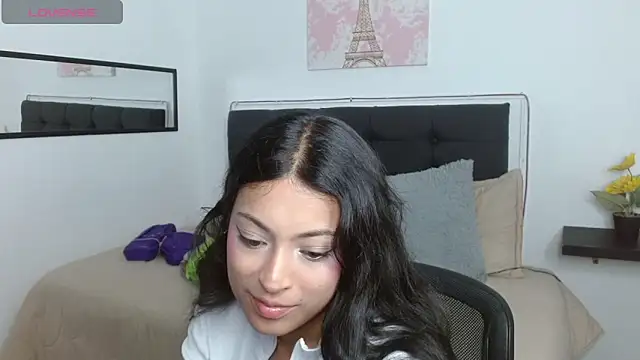 Snapshot of vaness_weet chatting on 19, 6, 2026 vaness weet online show from 19, 6, 2026