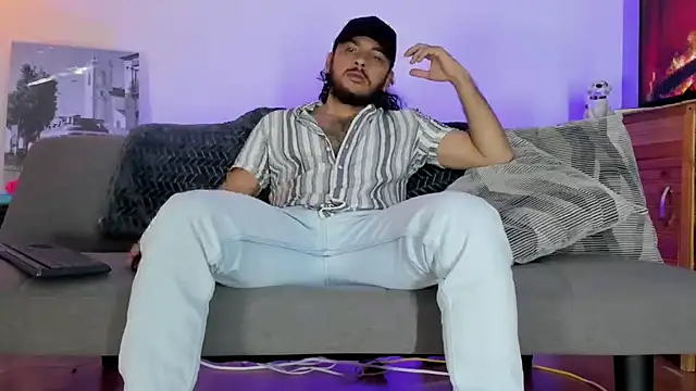 tuyo1995 online show from 12, 10, 2025