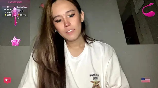 Snapshot of MeganTheRarest chatting on 27, 6, 2026 MeganTheRarest online show from 27, 6, 2026