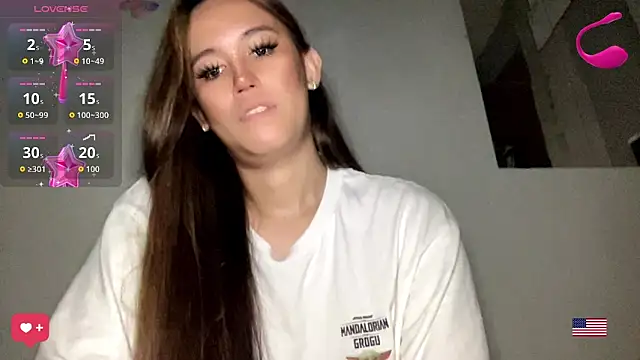 Snapshot of MeganTheRarest chatting on 10, 7, 2026 MeganTheRarest online show from 10, 7, 2026