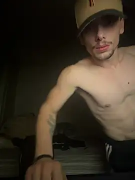 Snapshot of trippyski chatting on 25, 2, 2026 trippyski online show from 25, 2, 2026