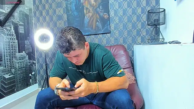 Leonsmoron online show from 21, 12, 2025