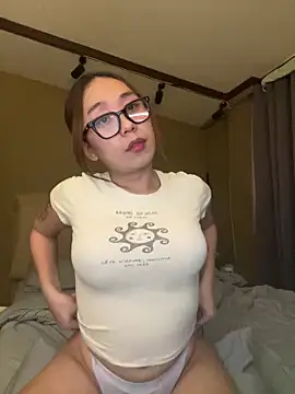 MissAyaCollins online show from 16, 3, 2026