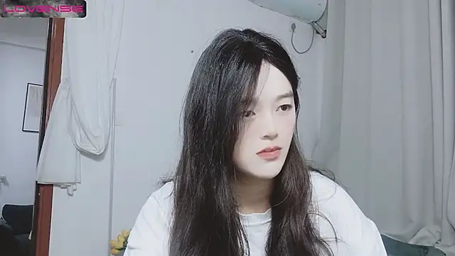 Snapshot of QiuPeiPeimmm chatting on 19, 3, 2025 QiuPeiPeimmm online show from 19, 3, 2025