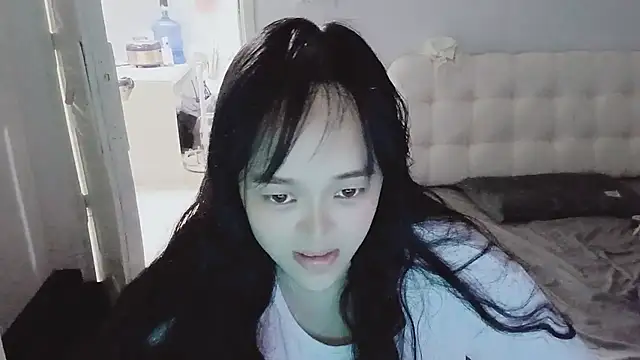 Snapshot of QiuPeiPeimmm chatting on 1, 12, 2025 QiuPeiPeimmm online show from 1, 12, 2025