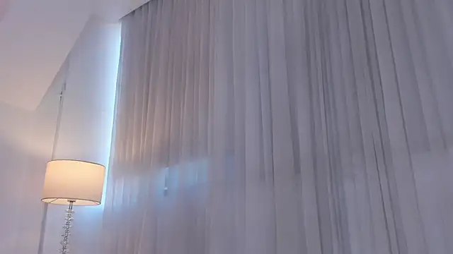 Emma Torres   online show from 11, 2, 2026