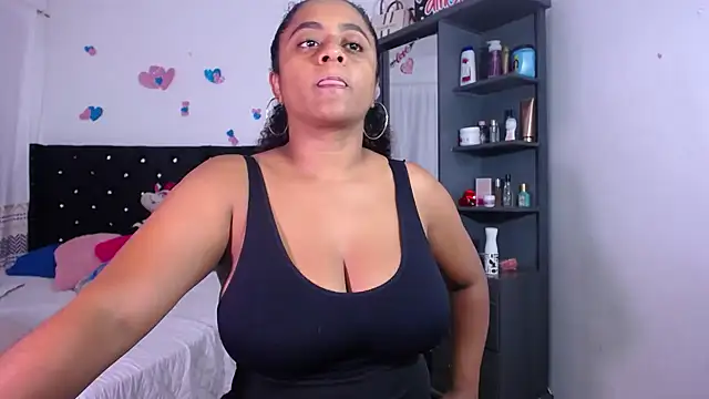 BellaKarla online show from 27, 5, 2026