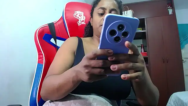 BellaKarla online show from 30, 5, 2026