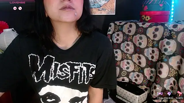 Snapshot of AbsentaVert chatting on 26, 11, 2025 AbsentaVert online show from 26, 11, 2025