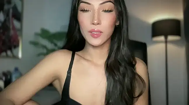 Bella Gordon online show from 28, 2, 2025