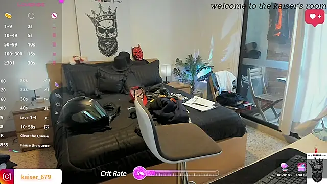 kaiser679  online show from 10, 3, 2025