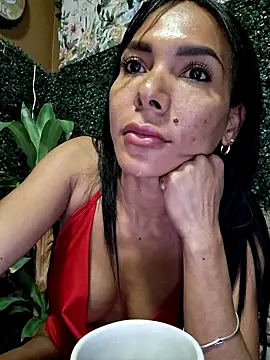 Doll Loren online show from 27, 9, 2025