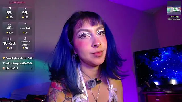 Cinamoonn online show from 23, 1, 2025