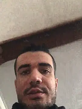 boyygirlls online show from 8, 1, 2025