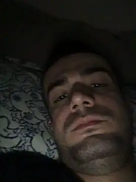 boyygirlls online show from 3, 3, 2025