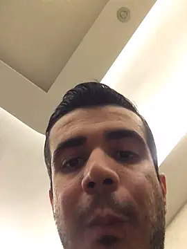 boyygirlls online show from 6, 3, 2025