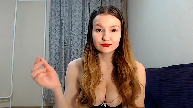 Snapshot of SecretWithJessie chatting on 12, 12, 2024 SecretWithJessie online show from 12, 12, 2024