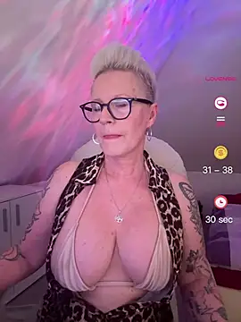 German Milf online show from 6, 6, 2026