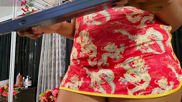 Snapshot of BLACK_ROSSE_1 chatting on 12, 11, 2025 BLACK ROSSE 1 online show from 12, 11, 2025