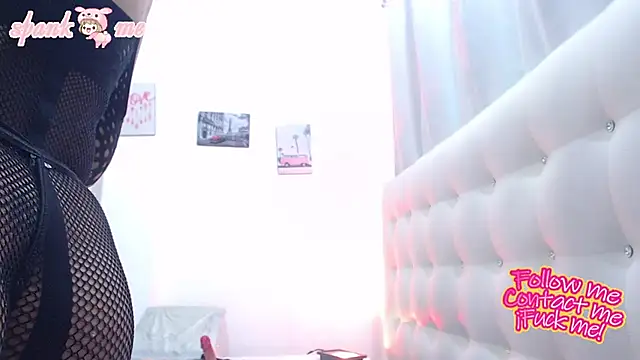 Snapshot of hornywife_ chatting on 11, 9, 2025 hornywife  online show from 11, 9, 2025