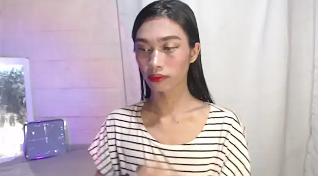 Snapshot of ToKeNa chatting on 24, 1, 2025 ToKeNa online show from 24, 1, 2025