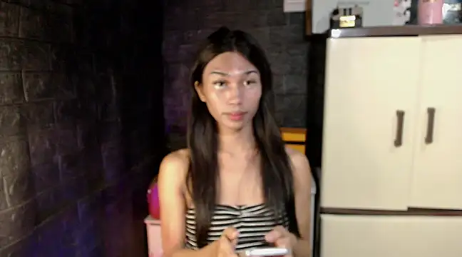 Snapshot of ToKeNa chatting on 12, 2, 2025 ToKeNa online show from 12, 2, 2025
