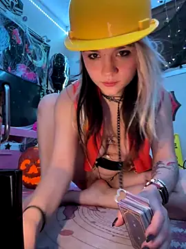 Cutiepiespanks online show from 27, 10, 2025